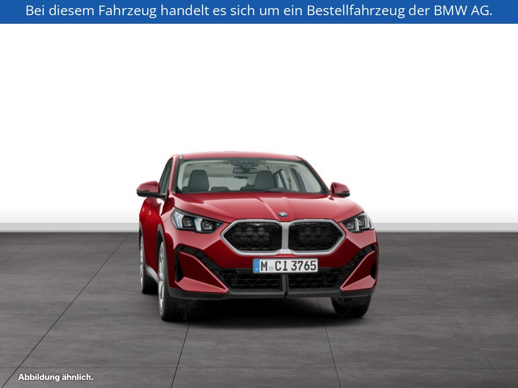Fahrzeugabbildung BMW X2 sDrive20i