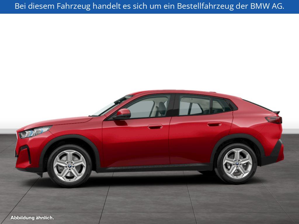 Fahrzeugabbildung BMW X2 sDrive20i
