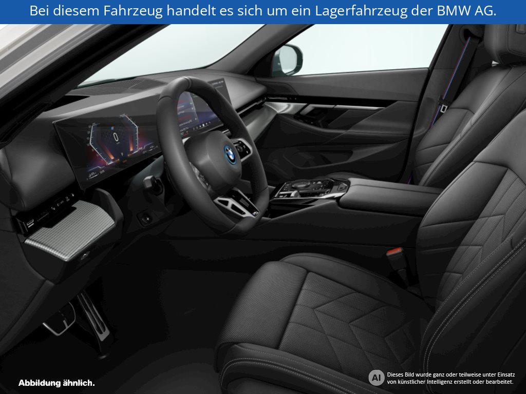 Fahrzeugabbildung BMW 550e xDrive Limousine