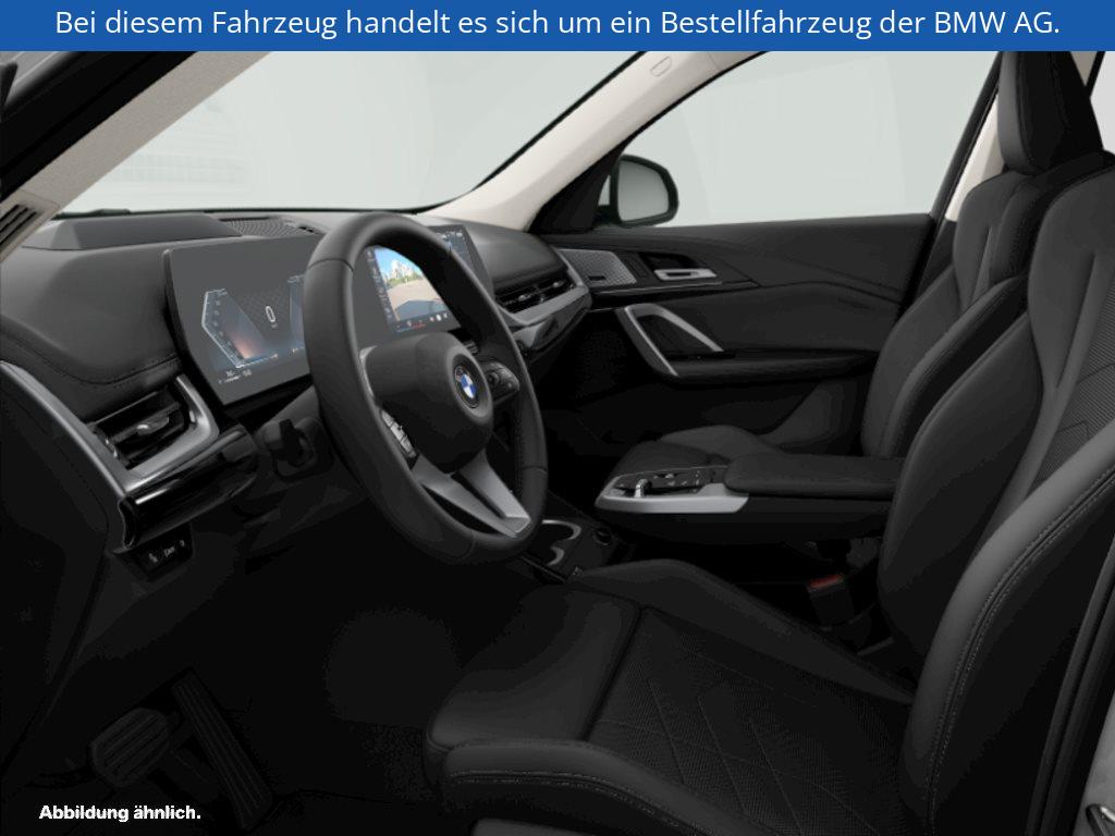 Fahrzeugabbildung BMW X1 sDrive20i