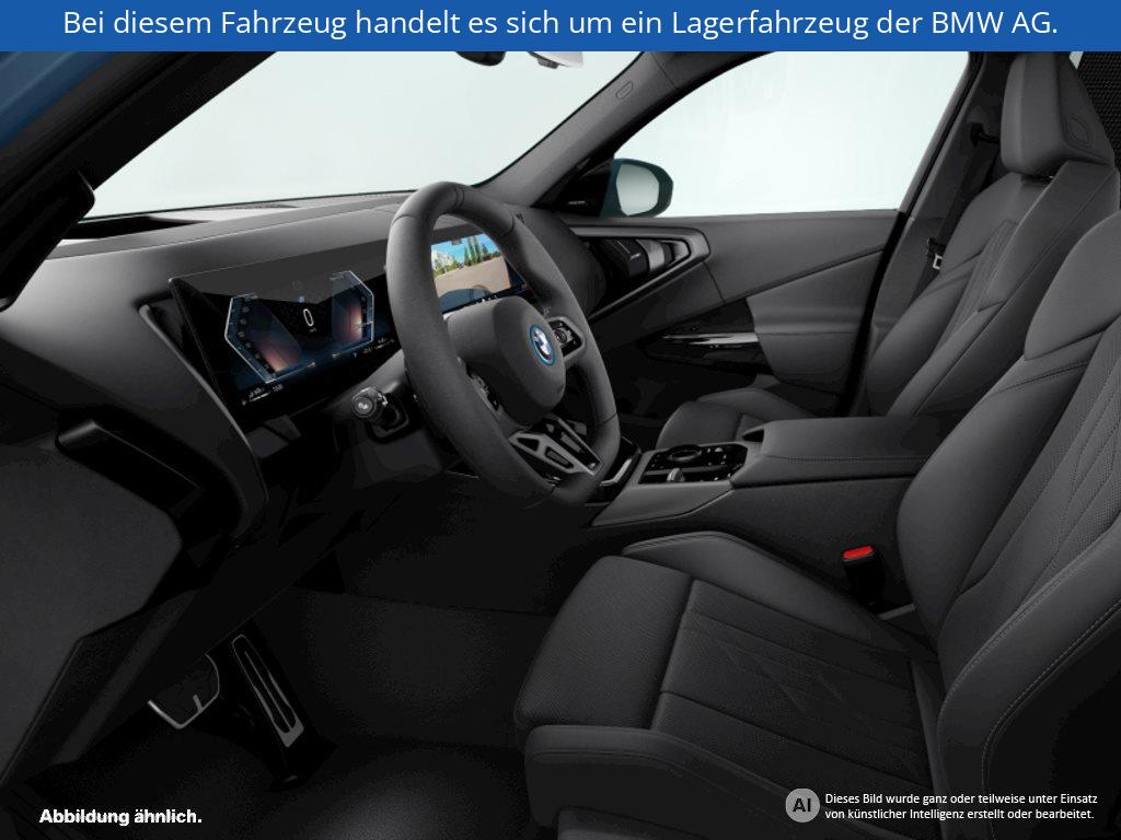 Fahrzeugabbildung BMW X3 30e xDrive