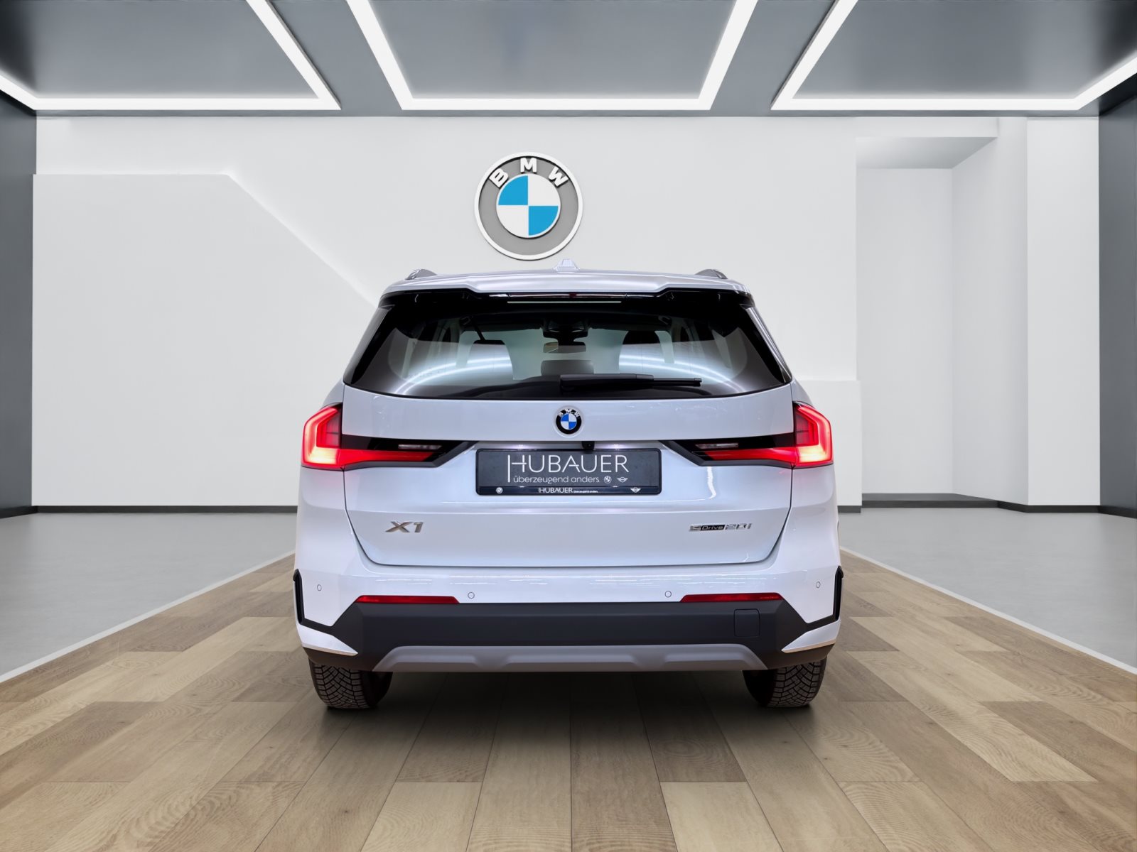 Fahrzeugabbildung BMW X1 sDrive20i [Navi, RFK, LRH, Anhängerkupplung]