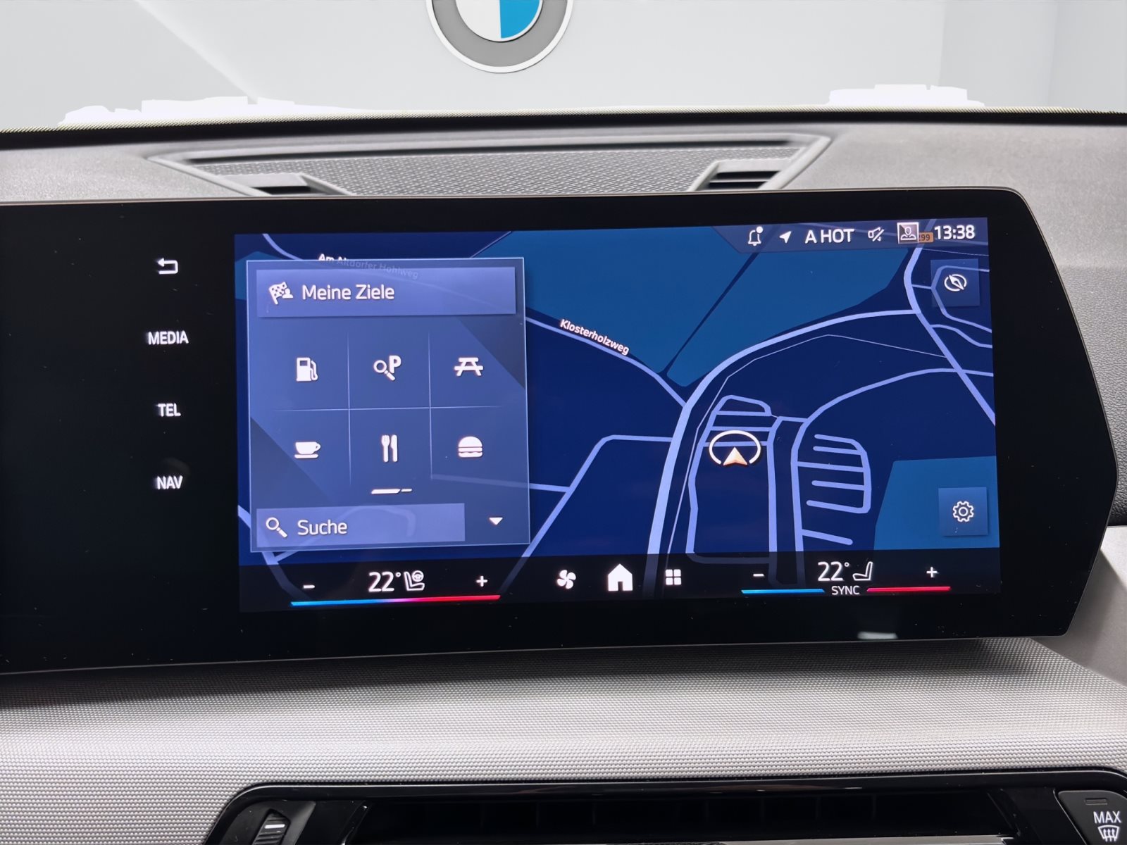 Fahrzeugabbildung BMW X1 sDrive20i [Navi, RFK, LRH, Anhängerkupplung]