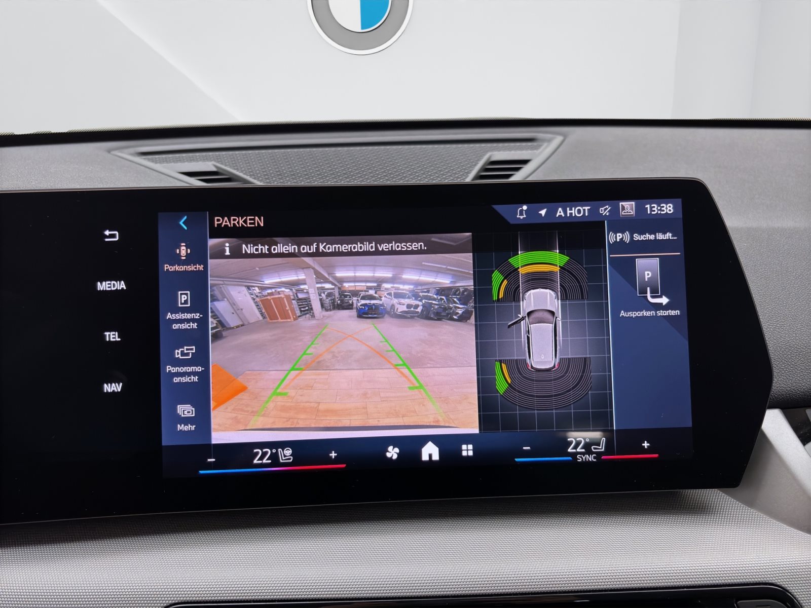 Fahrzeugabbildung BMW X1 sDrive20i [Navi, RFK, LRH, Anhängerkupplung]