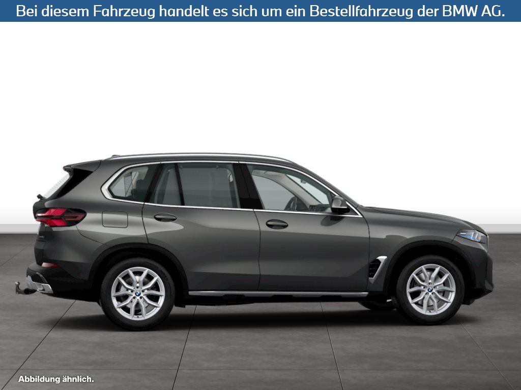Fahrzeugabbildung BMW X5 xDrive30d