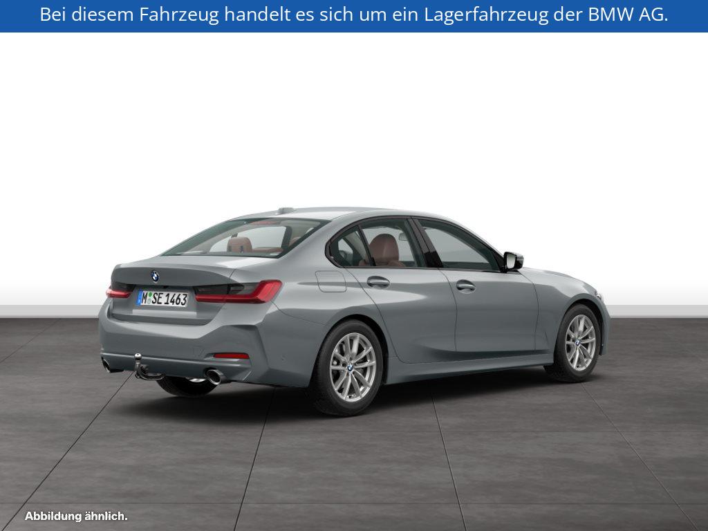 Fahrzeugabbildung BMW 320i xDrive Limousine