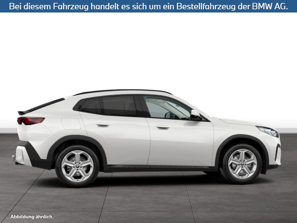 Fahrzeugabbildung BMW X2 sDrive18d
