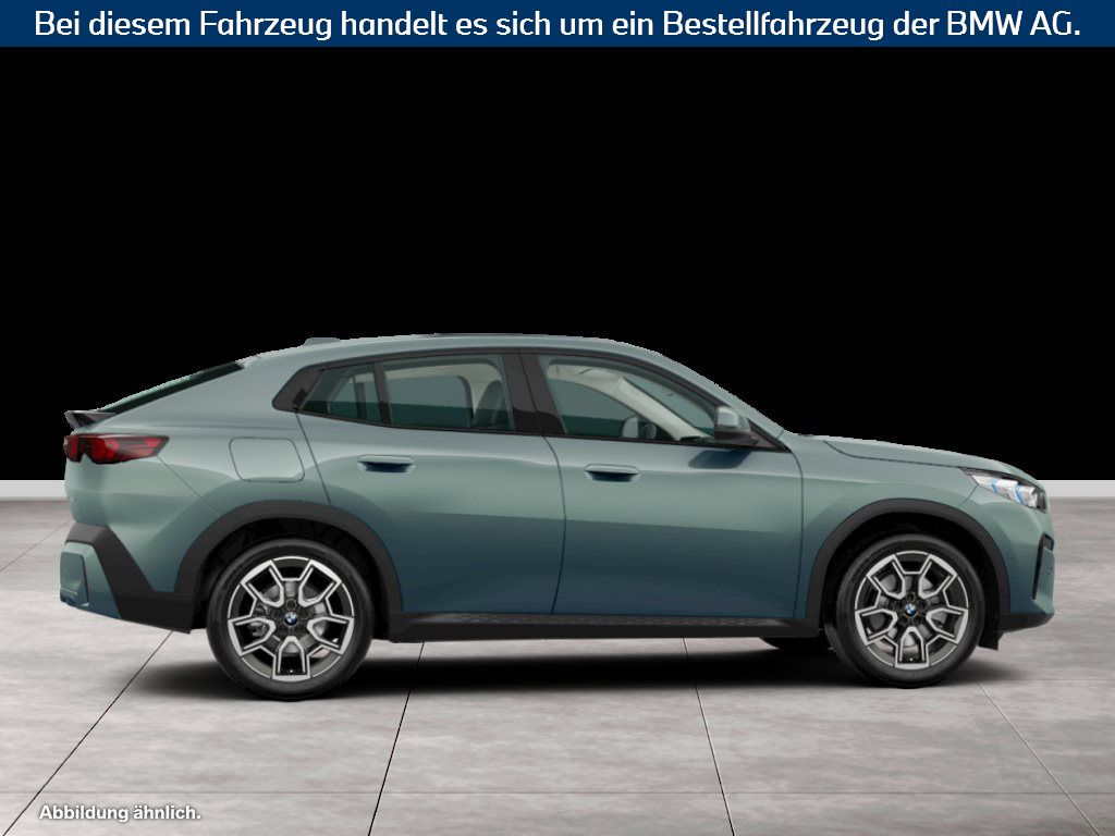 Fahrzeugabbildung BMW X2 sDrive20i