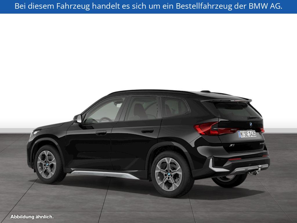 Fahrzeugabbildung BMW X1 sDrive20i