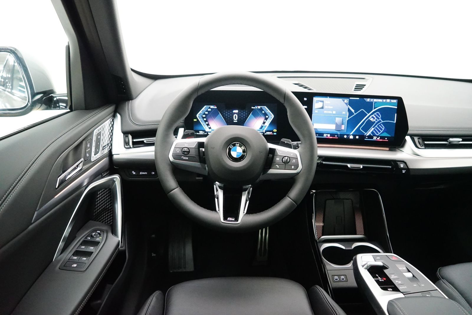 Fahrzeugabbildung BMW X1 xDrive20d [M Sport, HUD, AHK, ACC, GSD, 20 LMR]