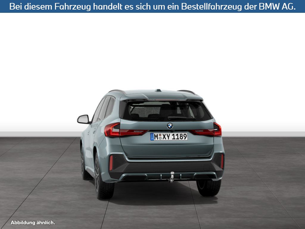 Fahrzeugabbildung BMW X1 sDrive18i SAV