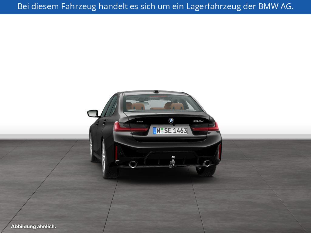 Fahrzeugabbildung BMW 330d xDrive Limousine