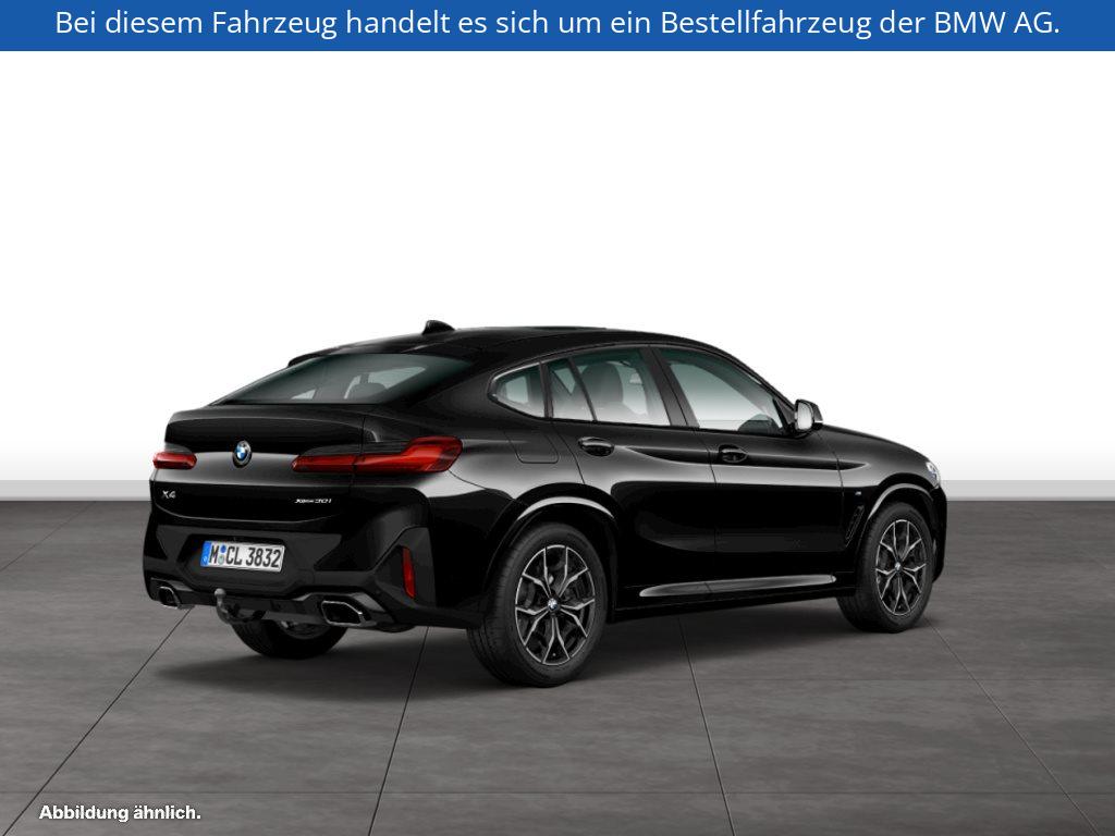 Fahrzeugabbildung BMW X4 xDrive30i