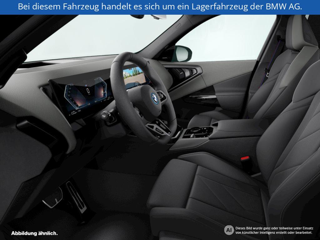 Fahrzeugabbildung BMW X3 30e xDrive