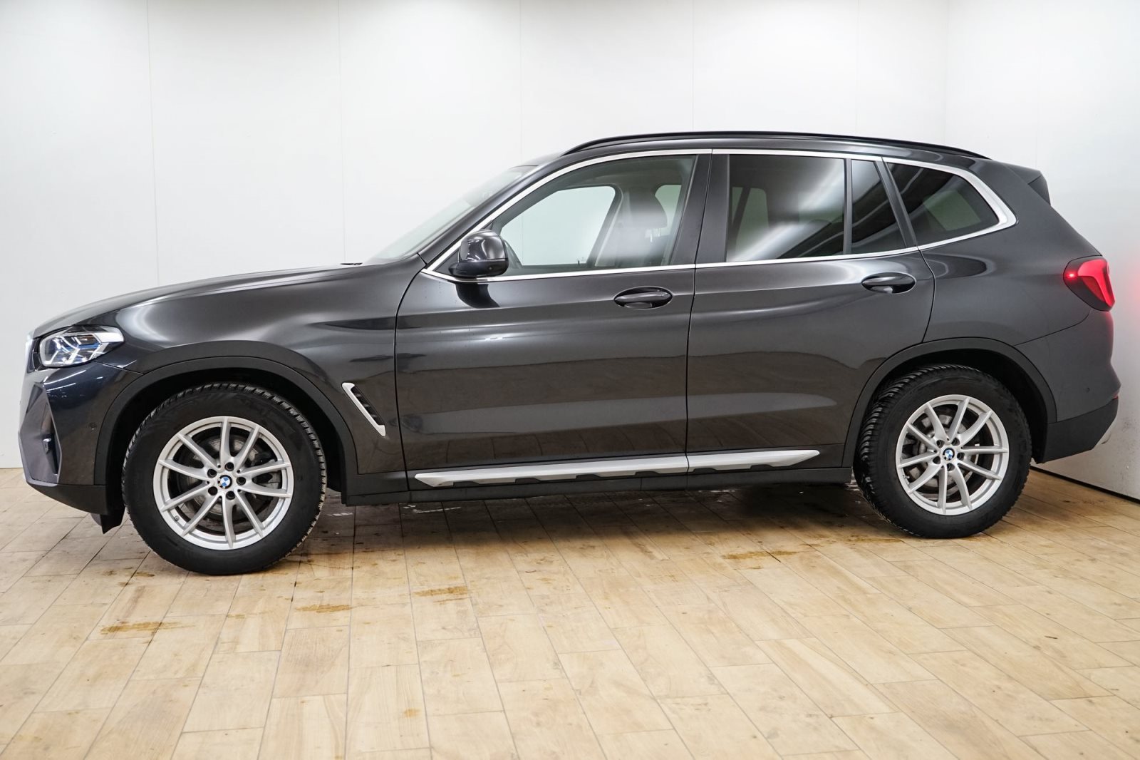 Fahrzeugabbildung BMW X3 xDrive20d [Live Cockpit+, Laser, HeadUp, LRH]