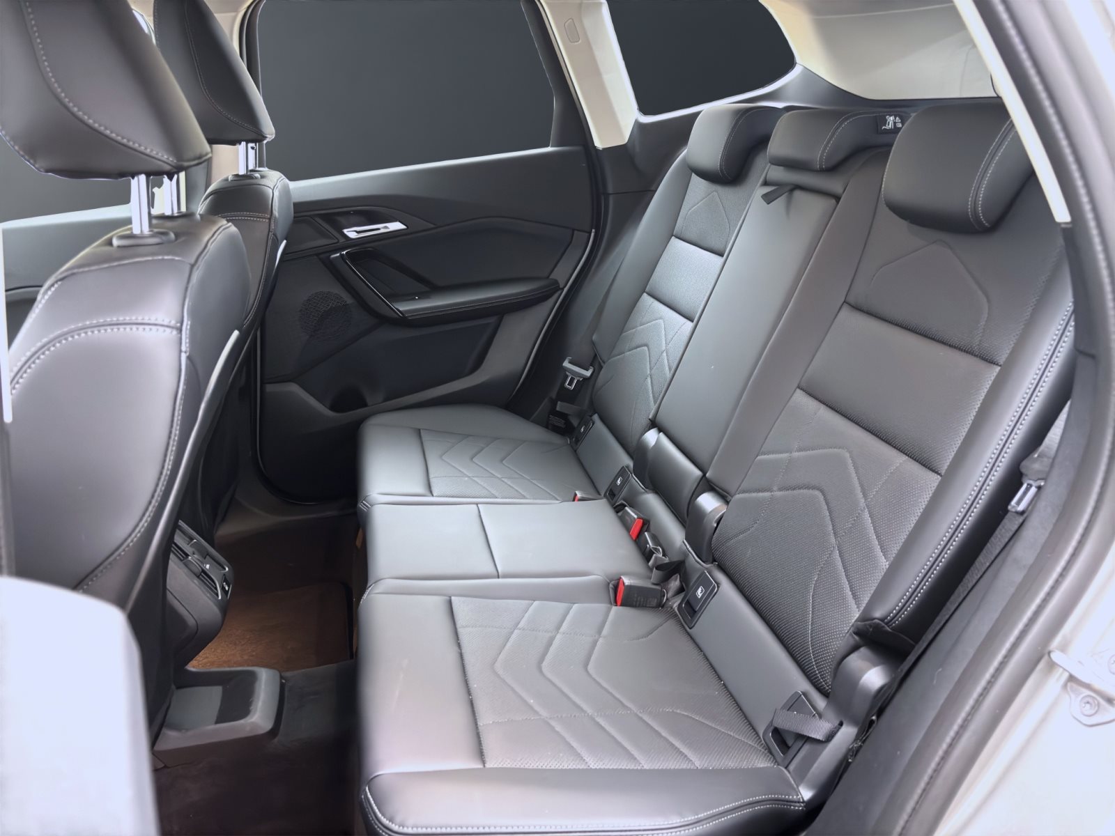 Fahrzeugabbildung BMW X1 sDrive20i [Navi, RFK, LRH, Anhängerkupplung]