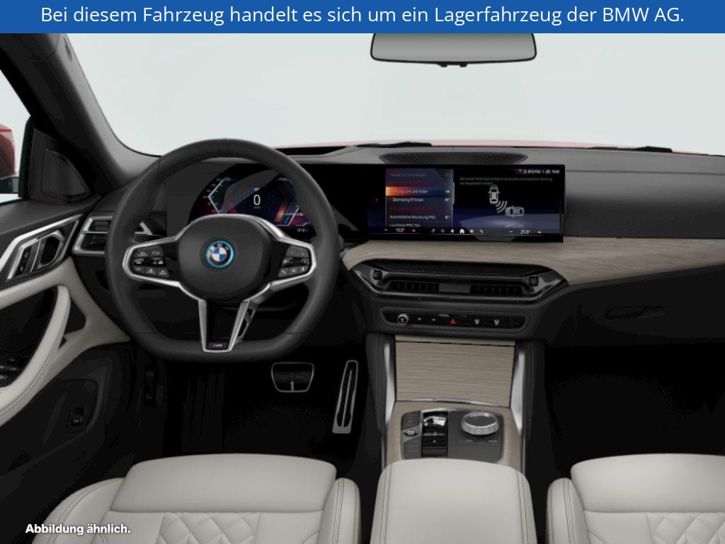 Fahrzeugabbildung BMW i4 xDrive40 Gran Coupé