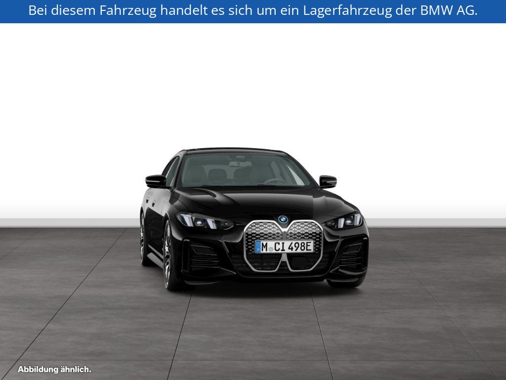 Fahrzeugabbildung BMW i4 xDrive40 Gran Coupé