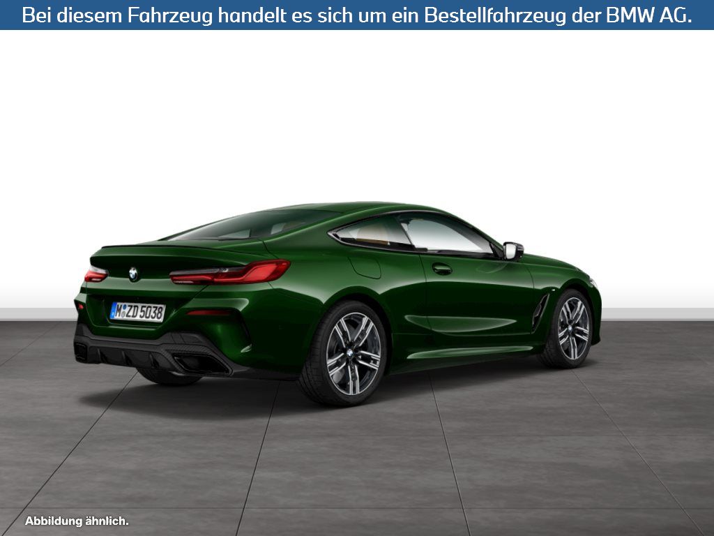 Fahrzeugabbildung BMW 840i Coupé