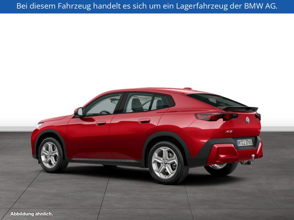 Fahrzeugabbildung BMW X2 sDrive20i