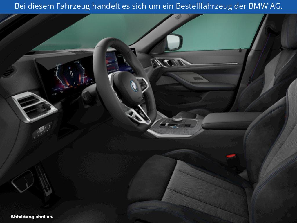 Fahrzeugabbildung BMW i4 xDrive40 Gran Coupé