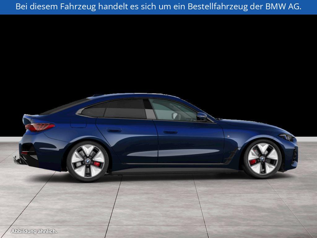 Fahrzeugabbildung BMW i4 xDrive40 Gran Coupé