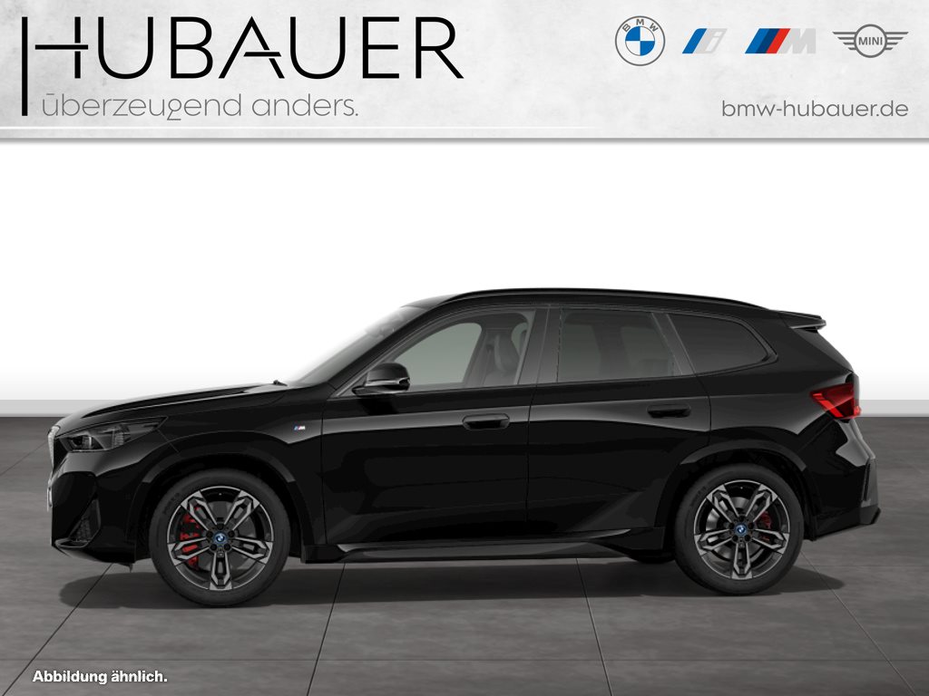Fahrzeugabbildung BMW iX1 eDrive20 [M Sport Pro, AHK, ACC, 19 LMR, RFK]