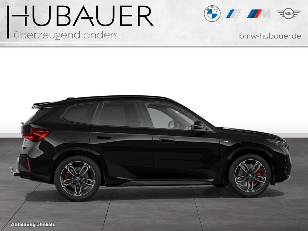 Fahrzeugabbildung BMW iX1 eDrive20 [M Sport Pro, AHK, ACC, 19 LMR, RFK]