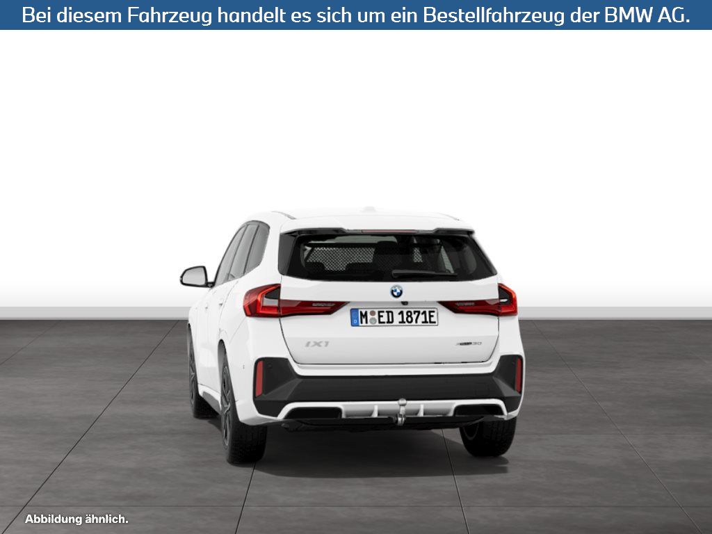 Fahrzeugabbildung BMW iX1 xDrive30
