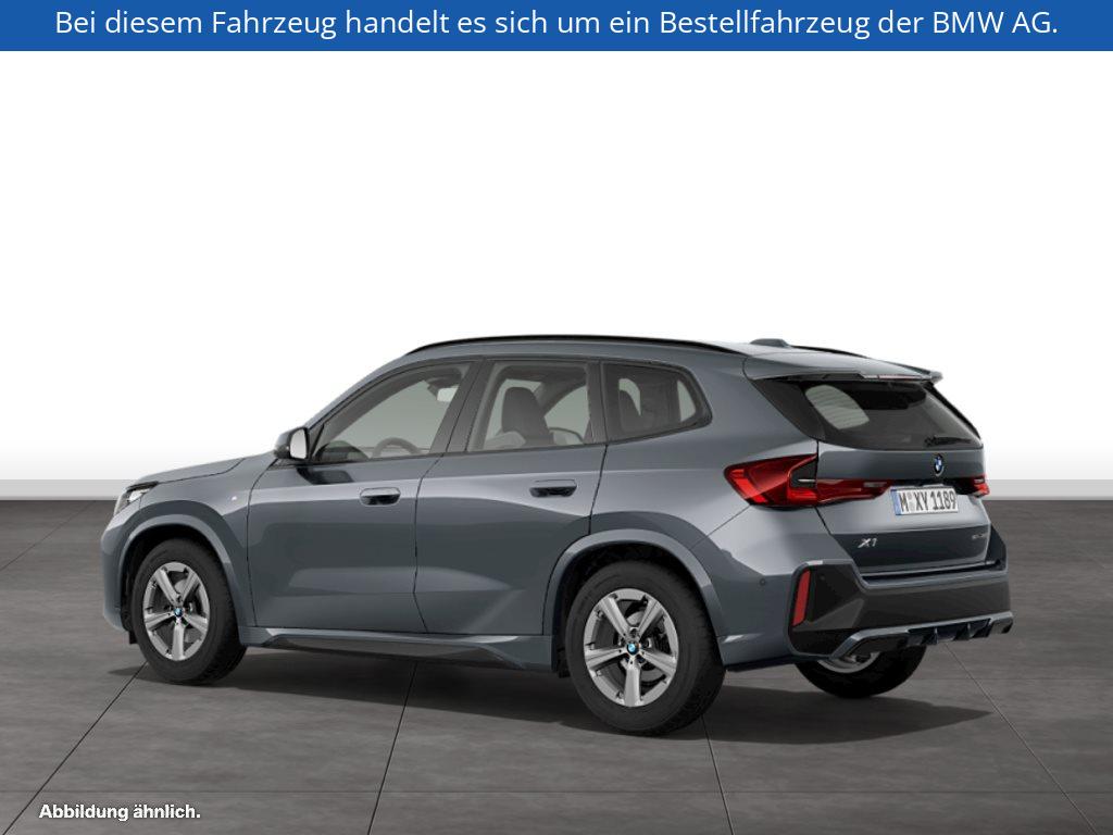 Fahrzeugabbildung BMW X1 sDrive20i