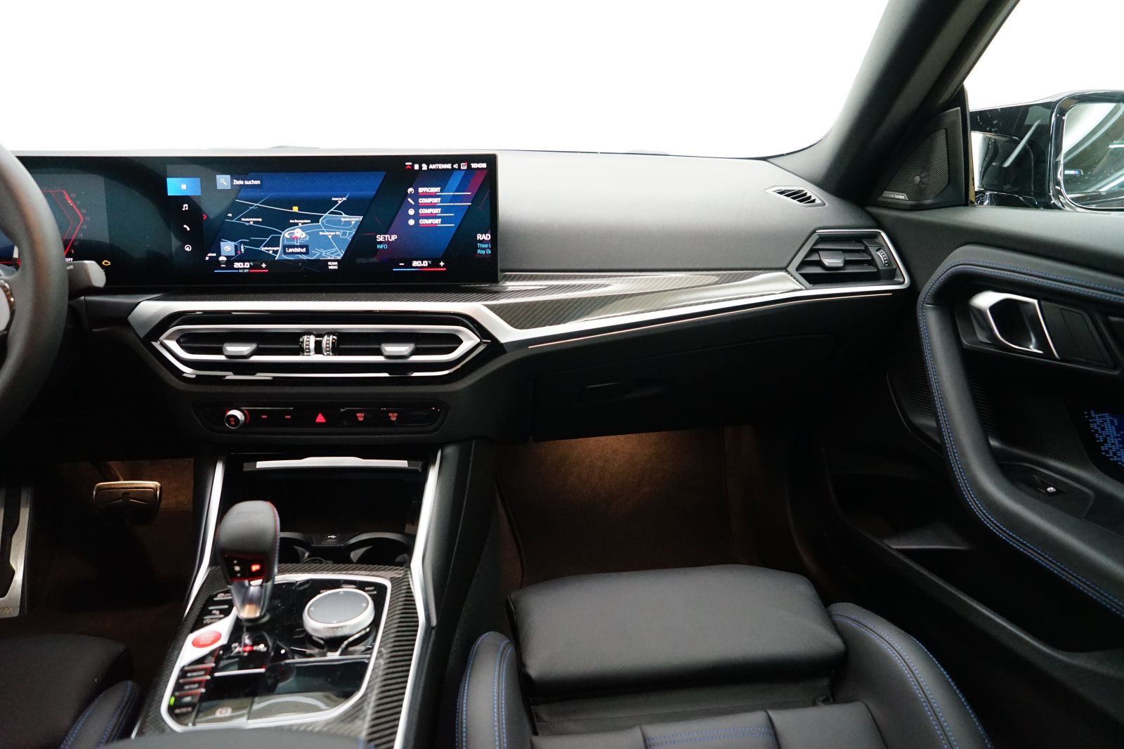 Fahrzeugabbildung BMW M2 Coupé [ACC, RFK, HK Sound, Elektr. Sitze]