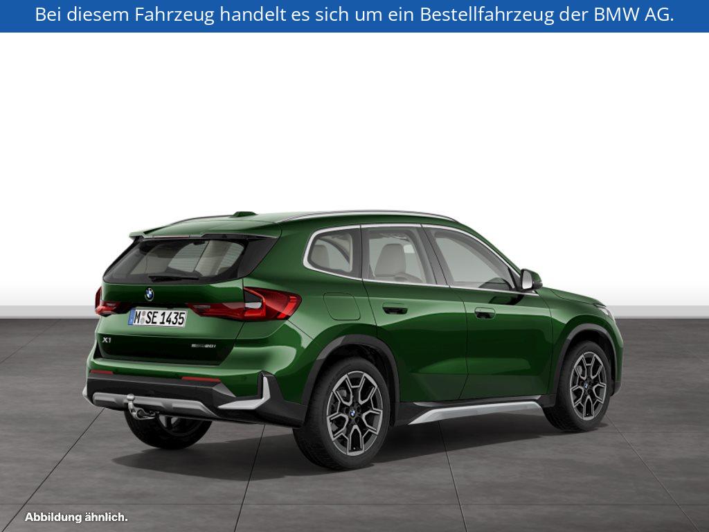 Fahrzeugabbildung BMW X1 sDrive20i