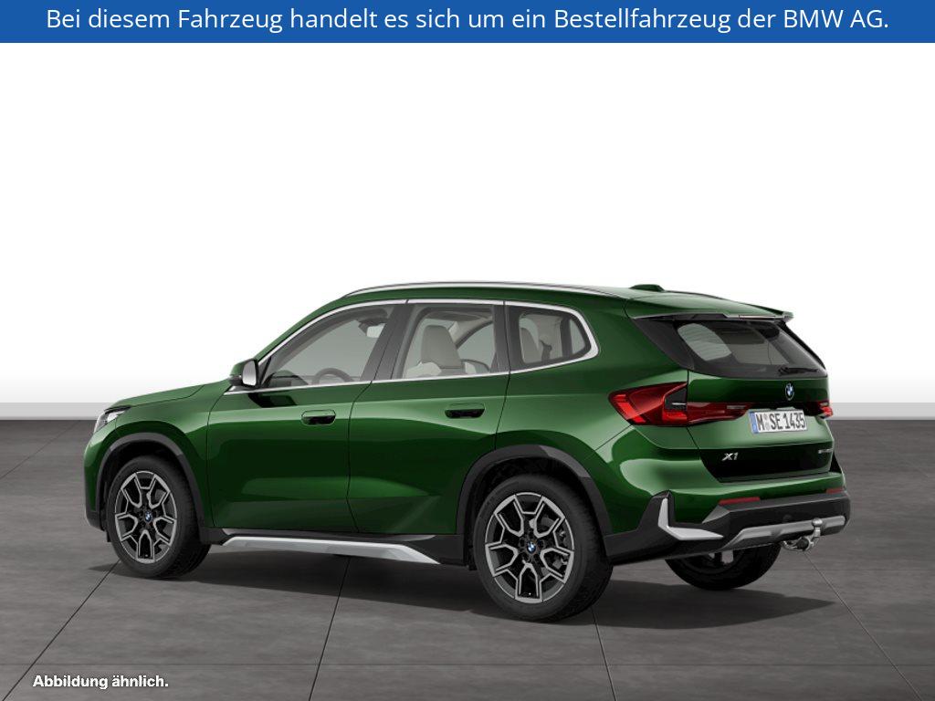 Fahrzeugabbildung BMW X1 sDrive20i