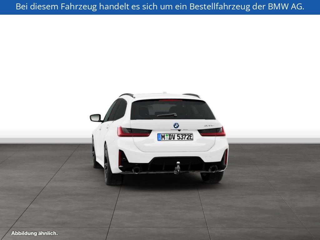 Fahrzeugabbildung BMW 330e Touring