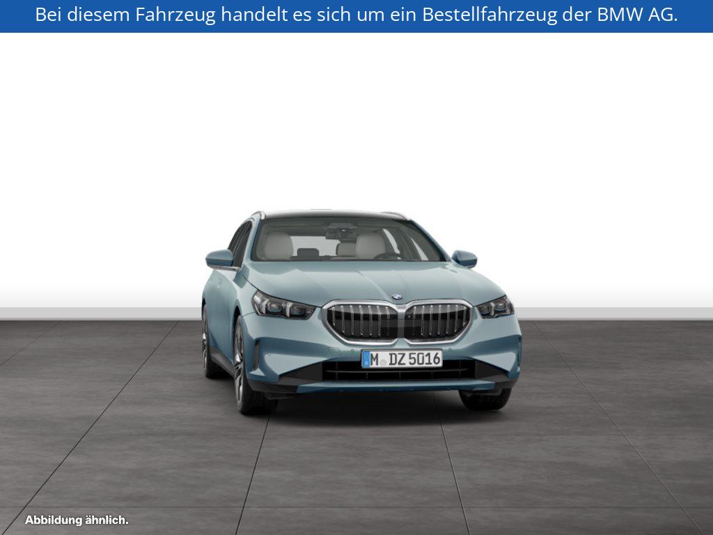 Fahrzeugabbildung BMW 520d Touring