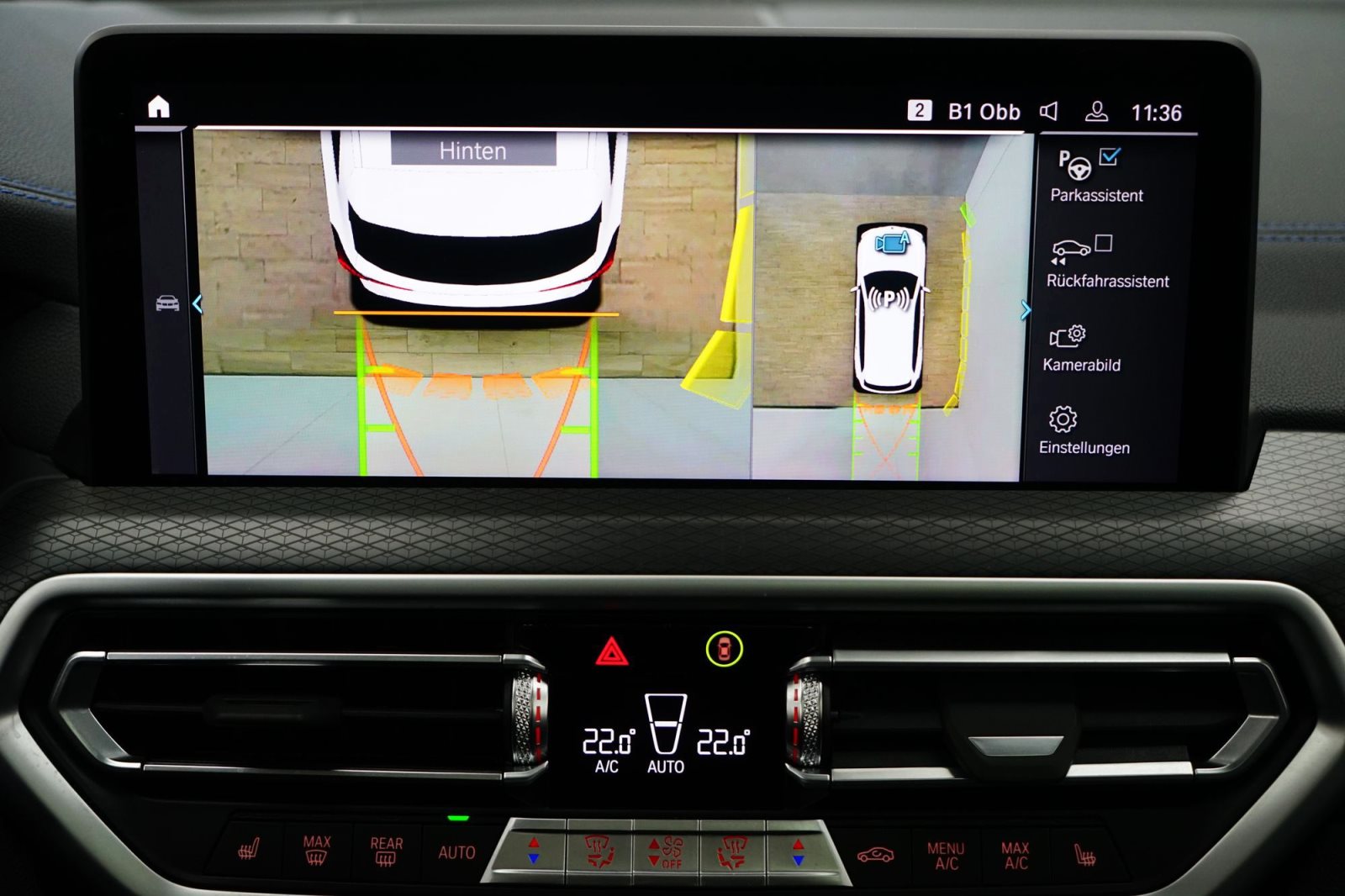 Fahrzeugabbildung BMW iX3 [M Sport, HeadUp, AHK, HK Sound, 20 LMR]