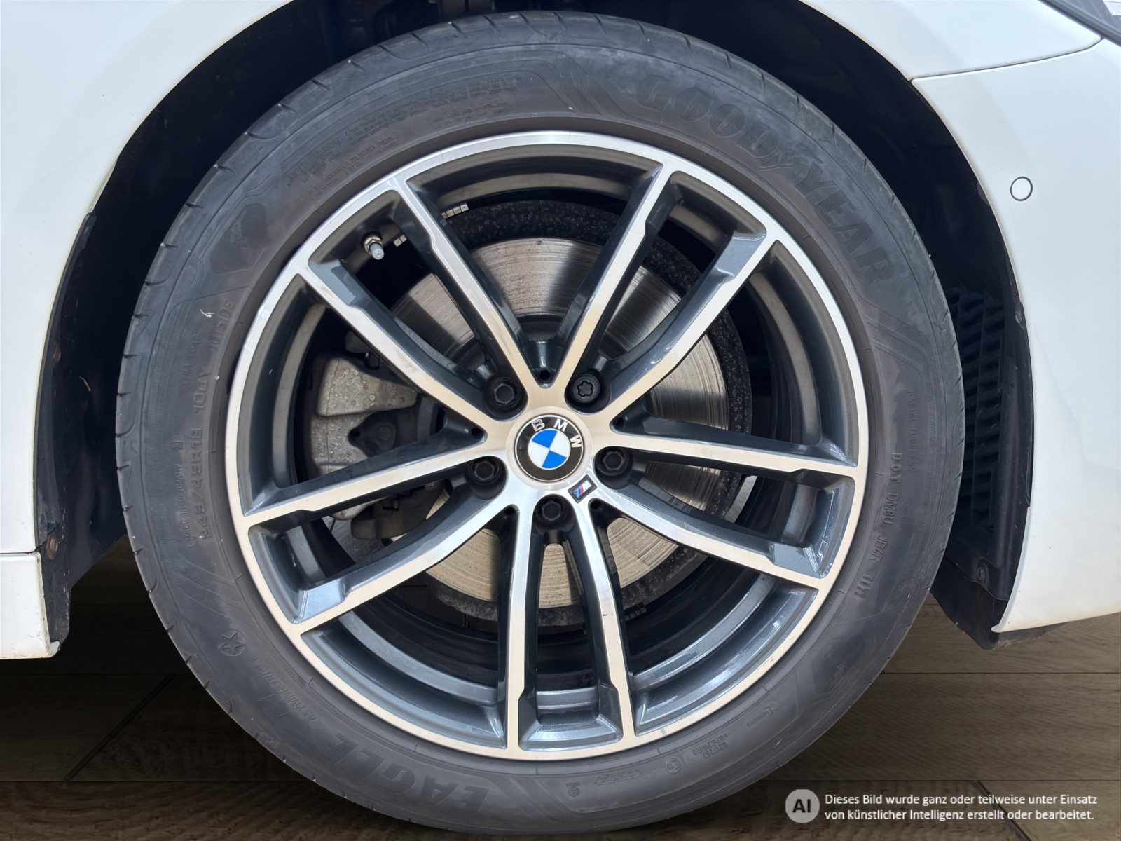 Fahrzeugabbildung BMW 520d Touring [M Sport, LC Prof., HUD, RFK, 18 ]