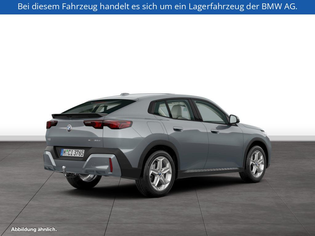 Fahrzeugabbildung BMW X2 sDrive20d