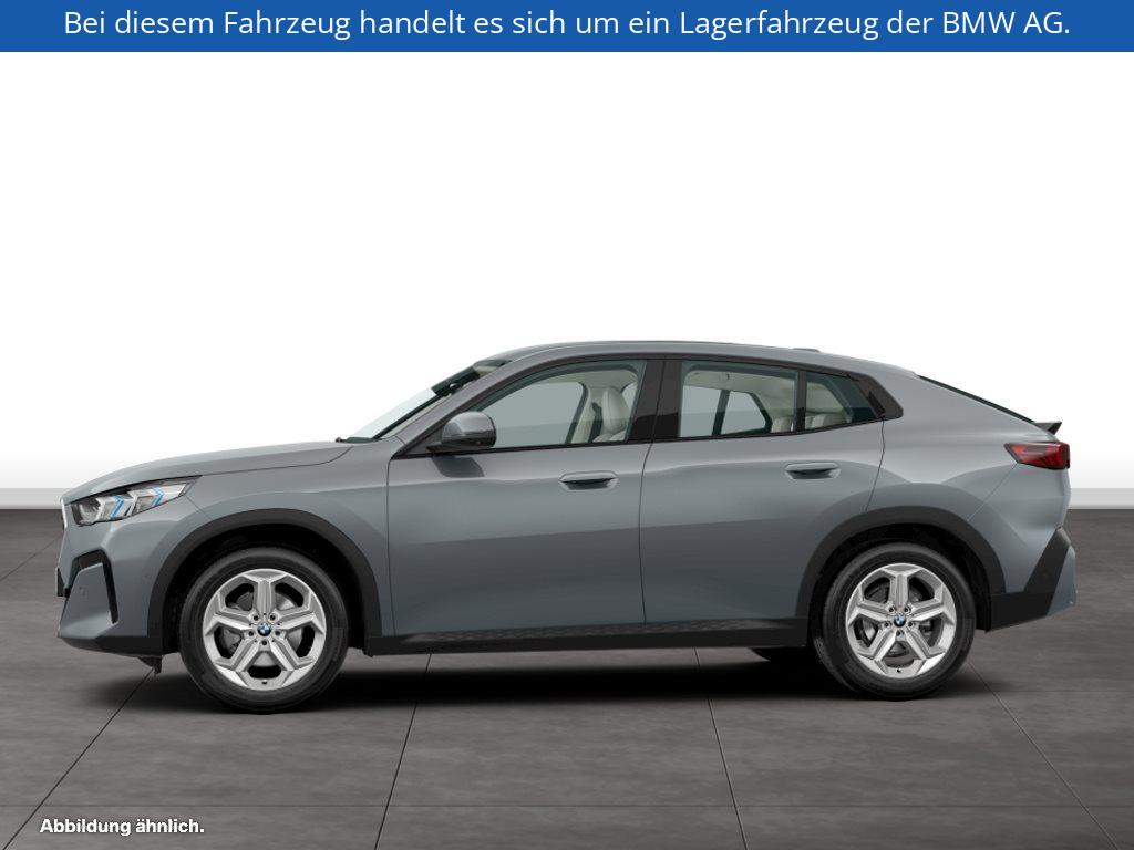 Fahrzeugabbildung BMW X2 sDrive20d