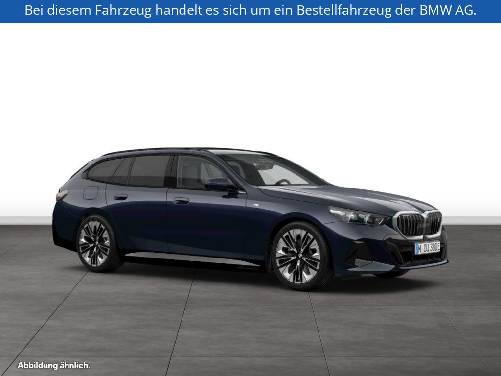 Fahrzeugabbildung BMW i5 eDrive40 Touring