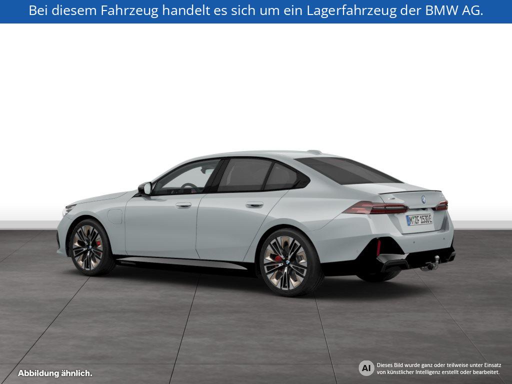 Fahrzeugabbildung BMW 550e xDrive Limousine