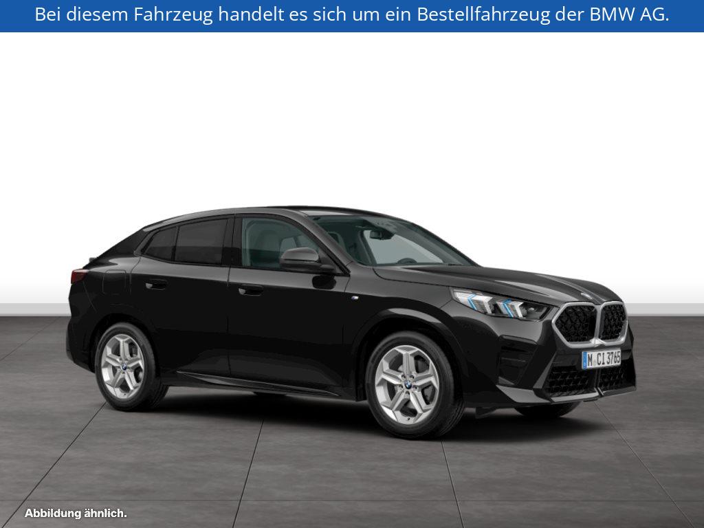 Fahrzeugabbildung BMW X2 sDrive20d