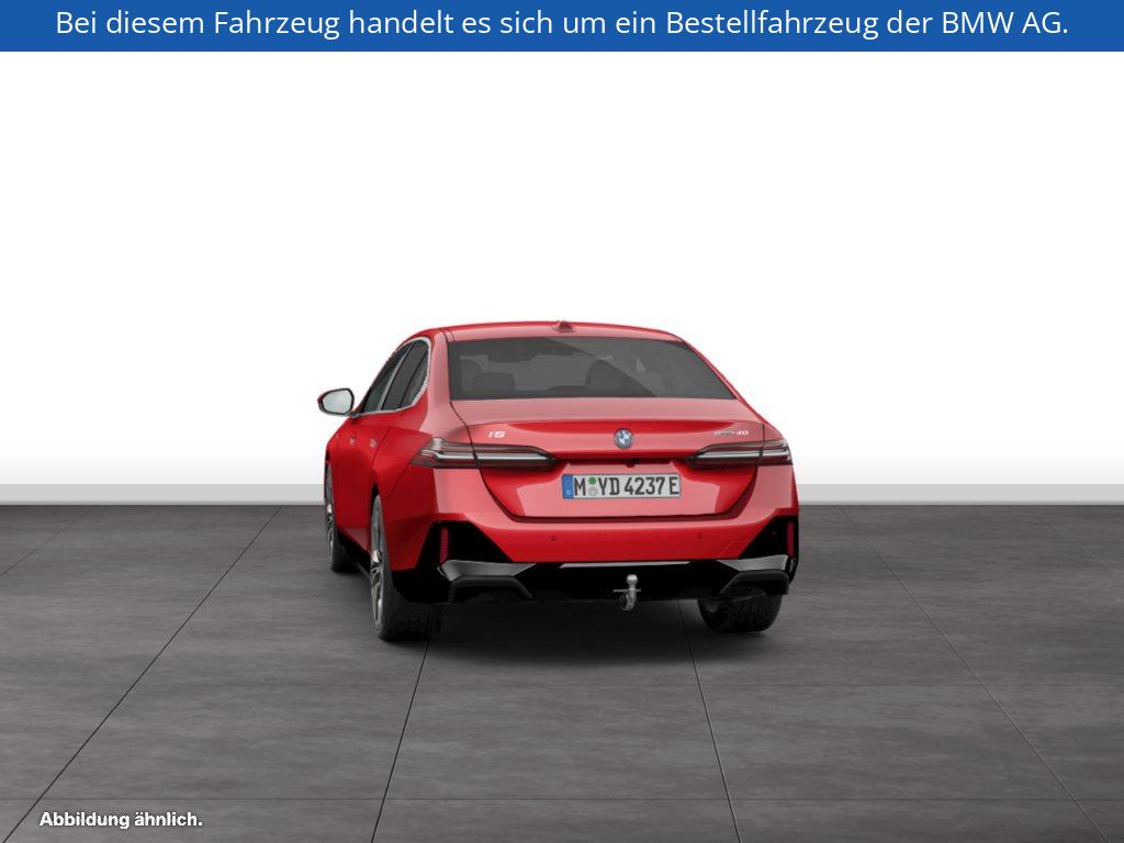 Fahrzeugabbildung BMW i5 eDrive40 Limousine