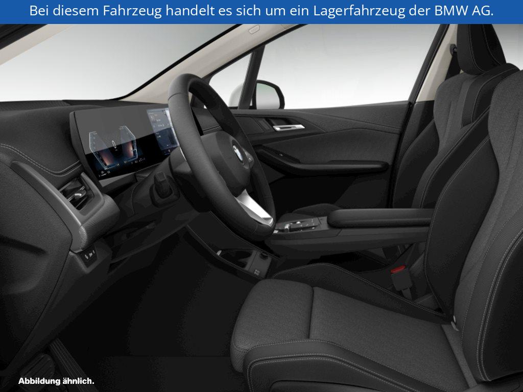Fahrzeugabbildung BMW 220i Active Tourer