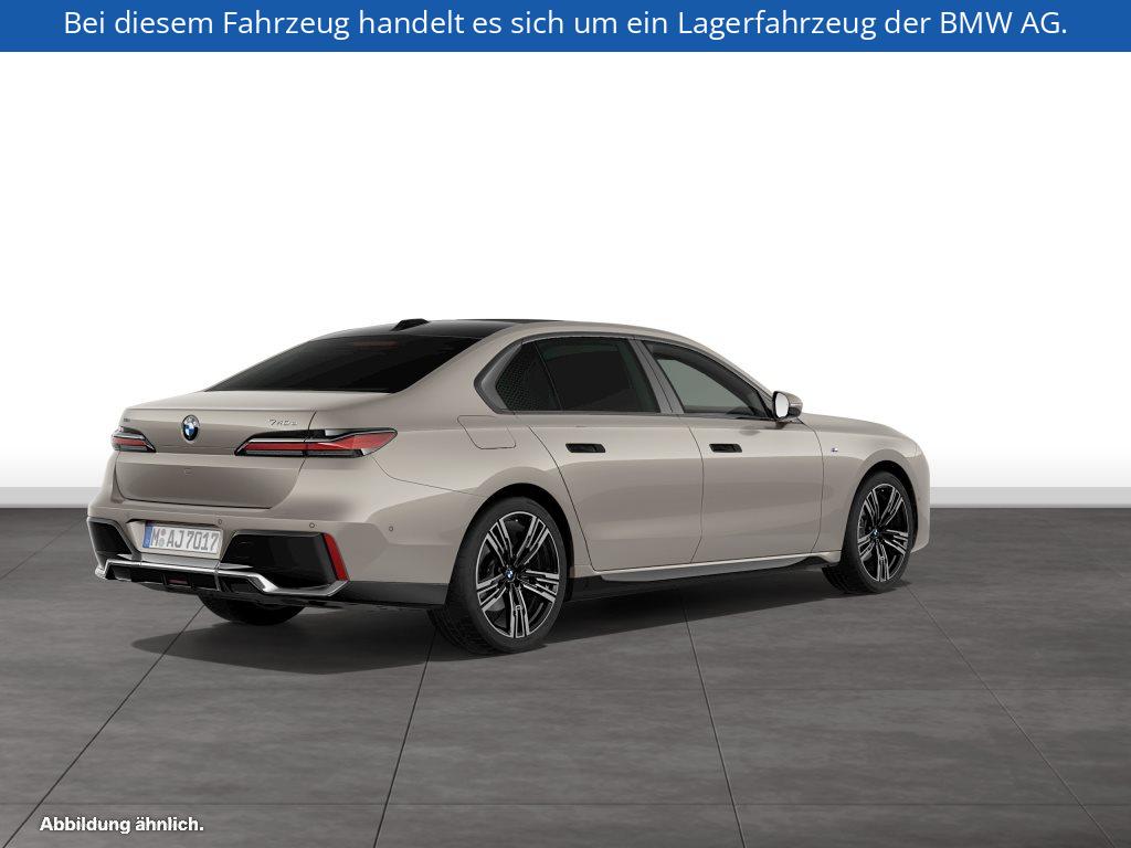 Fahrzeugabbildung BMW 740d xDrive Limousine