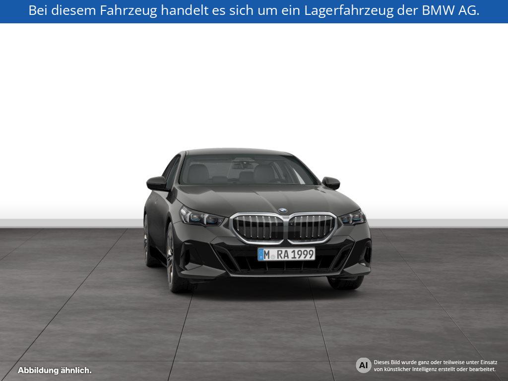 Fahrzeugabbildung BMW 520i Limousine