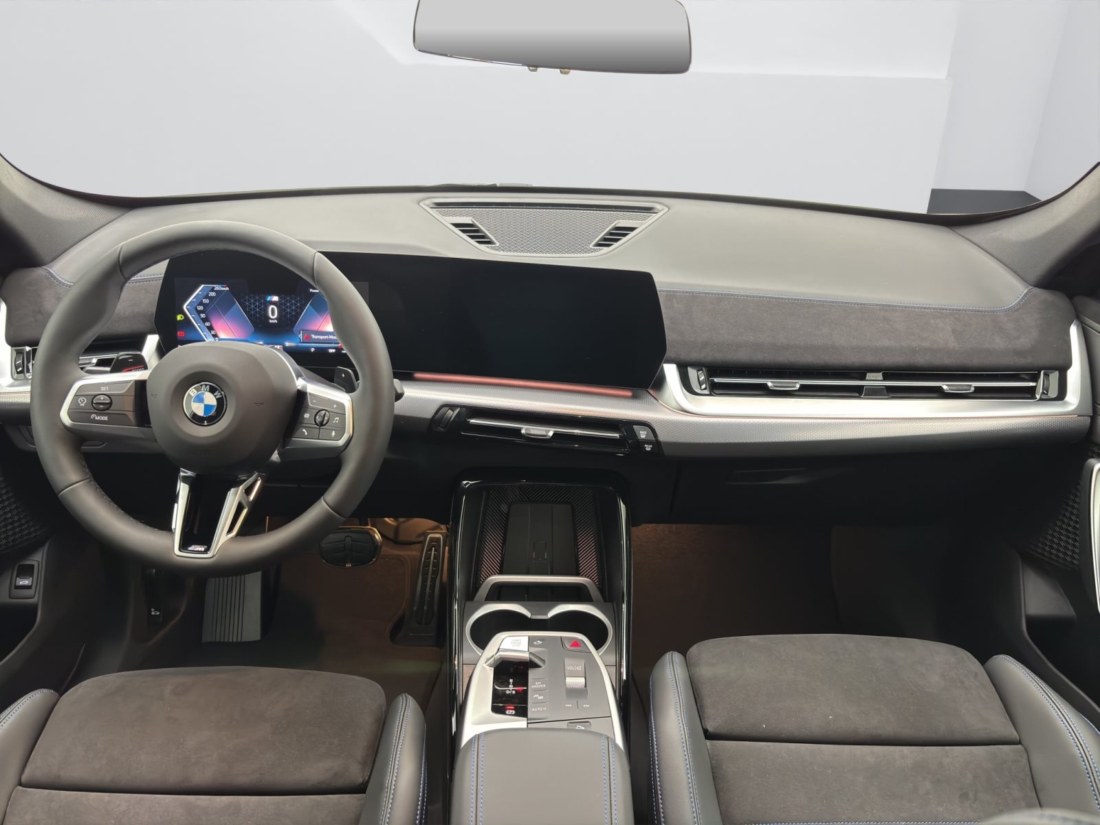 Fahrzeugabbildung BMW X1 sDrive20i [M Sport, AHK, ACC, RFK, 18 LMR]