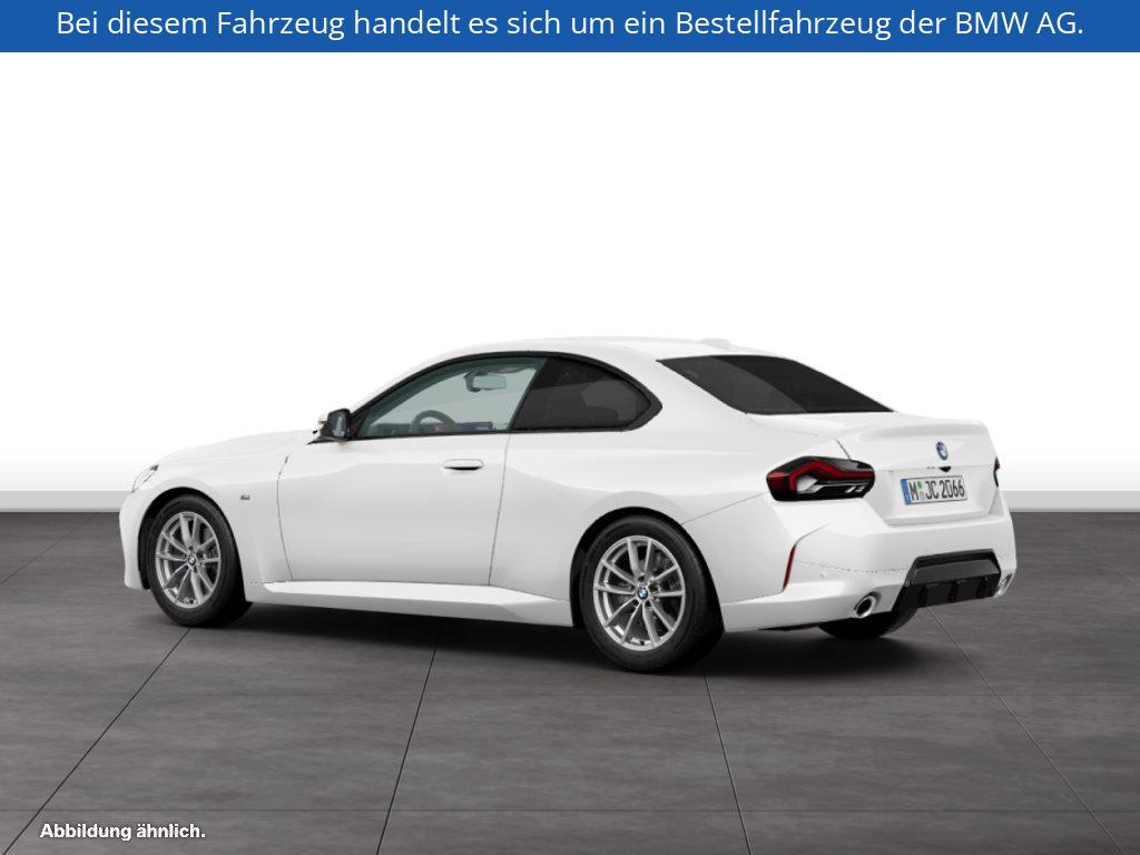 Fahrzeugabbildung BMW 218i Coupé