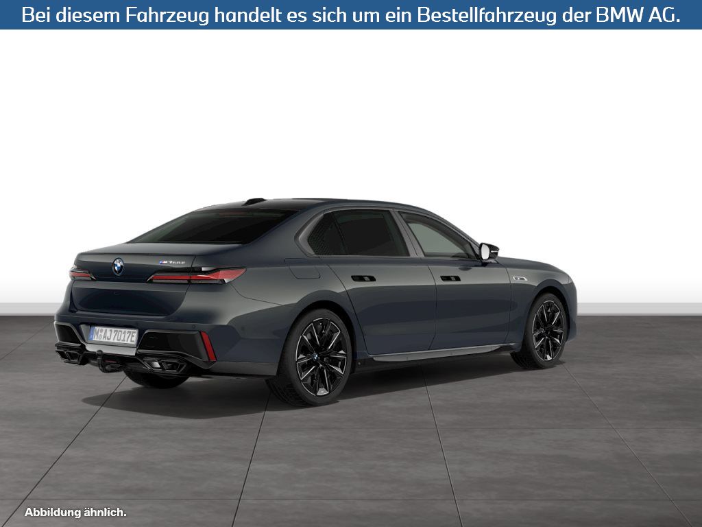 Fahrzeugabbildung BMW M760e xDrive Limousine