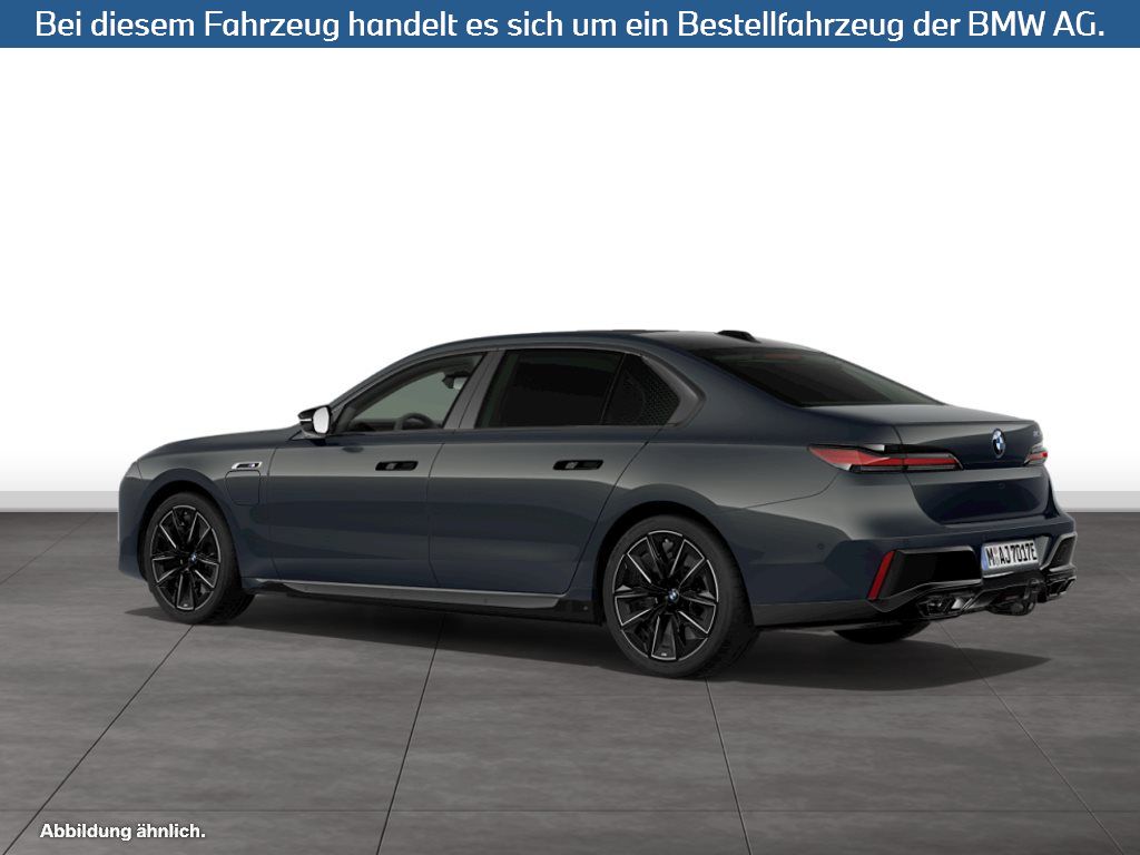 Fahrzeugabbildung BMW M760e xDrive Limousine